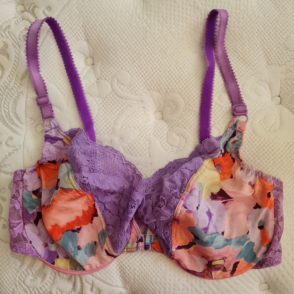 Warners Bra 34D watercolors lace underwire no padding